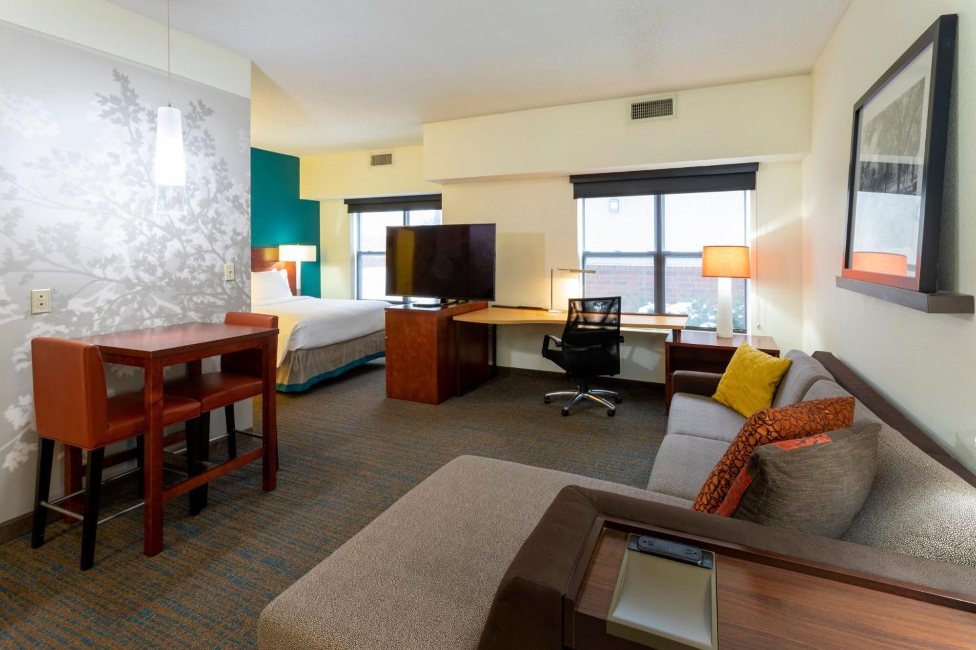 Residence Inn Minneapolis St. Paul/Roseville Buitenkant foto