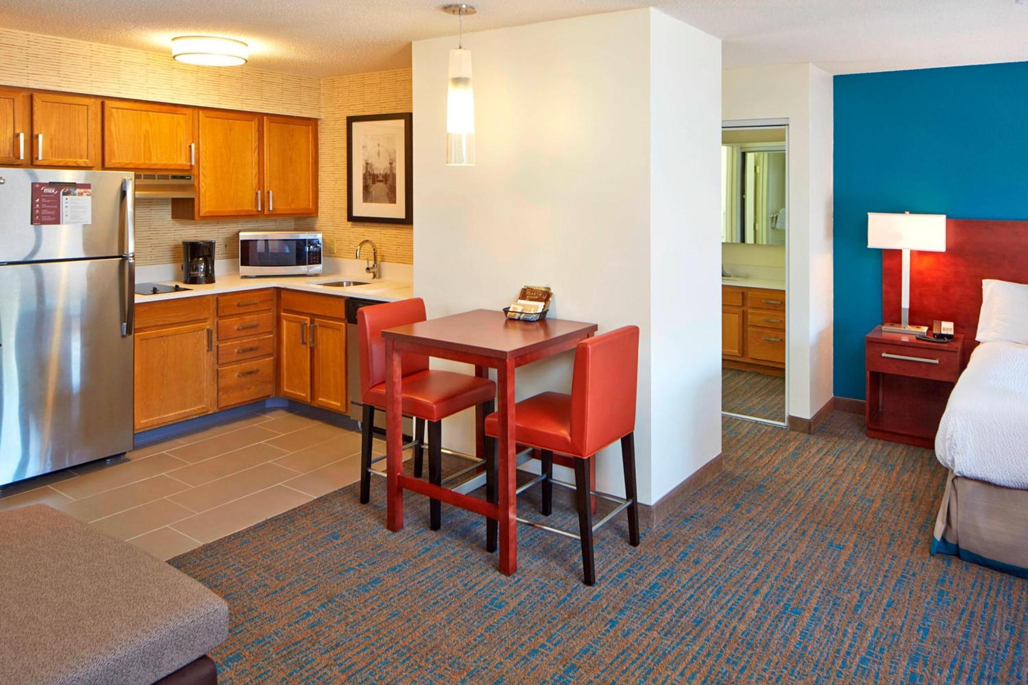 Residence Inn Minneapolis St. Paul/Roseville Buitenkant foto