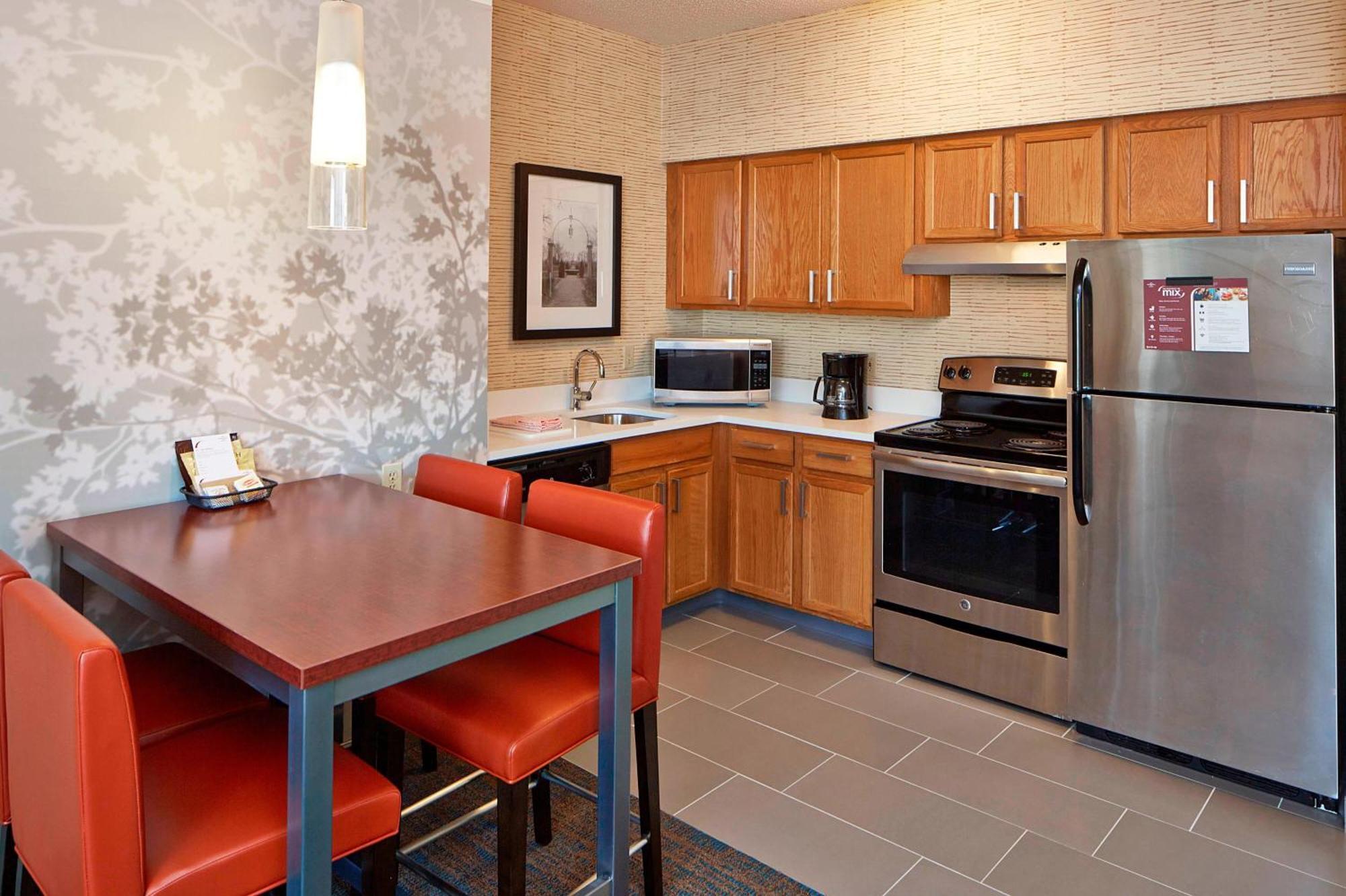 Residence Inn Minneapolis St. Paul/Roseville Buitenkant foto