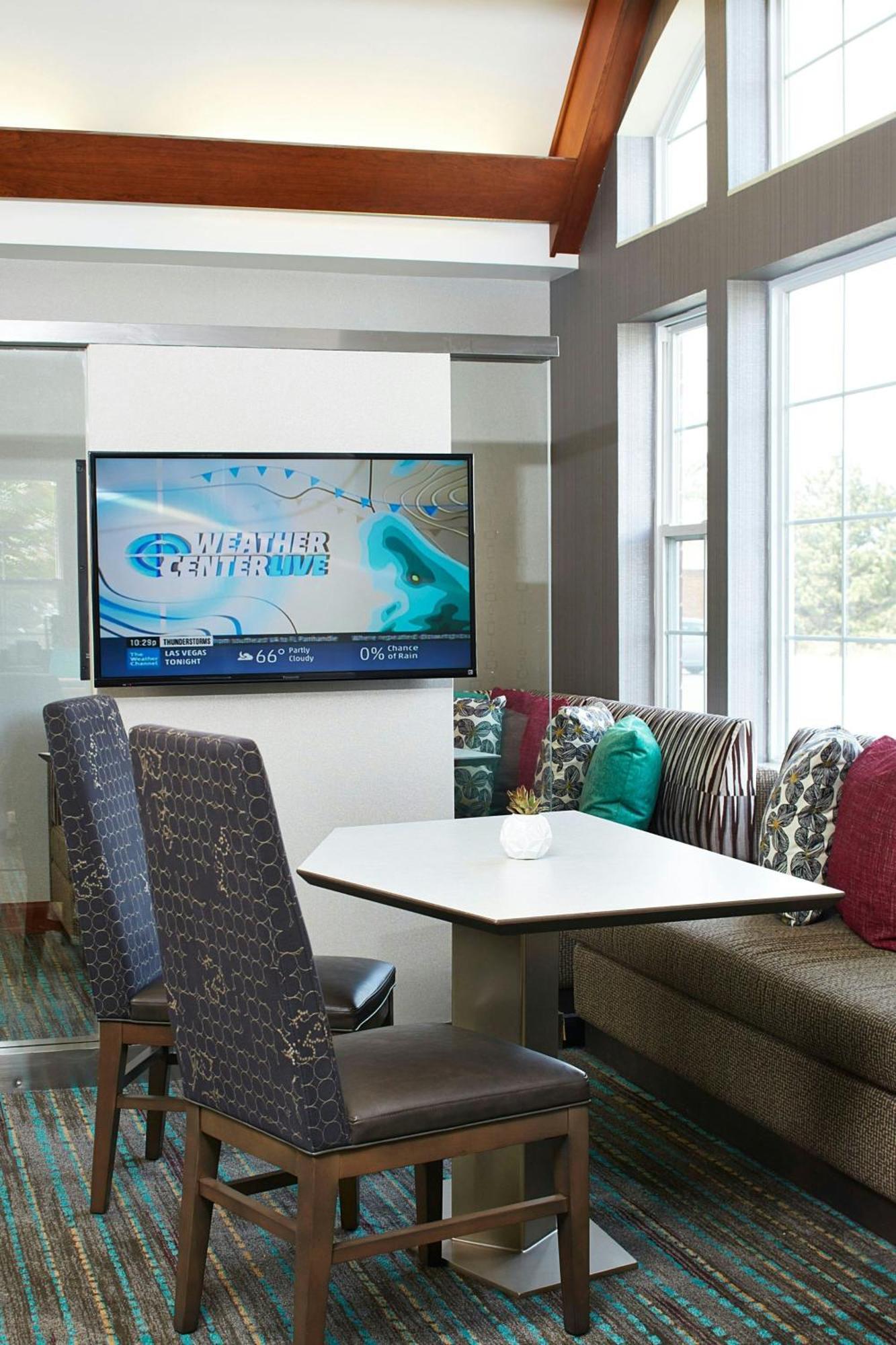 Residence Inn Minneapolis St. Paul/Roseville Buitenkant foto