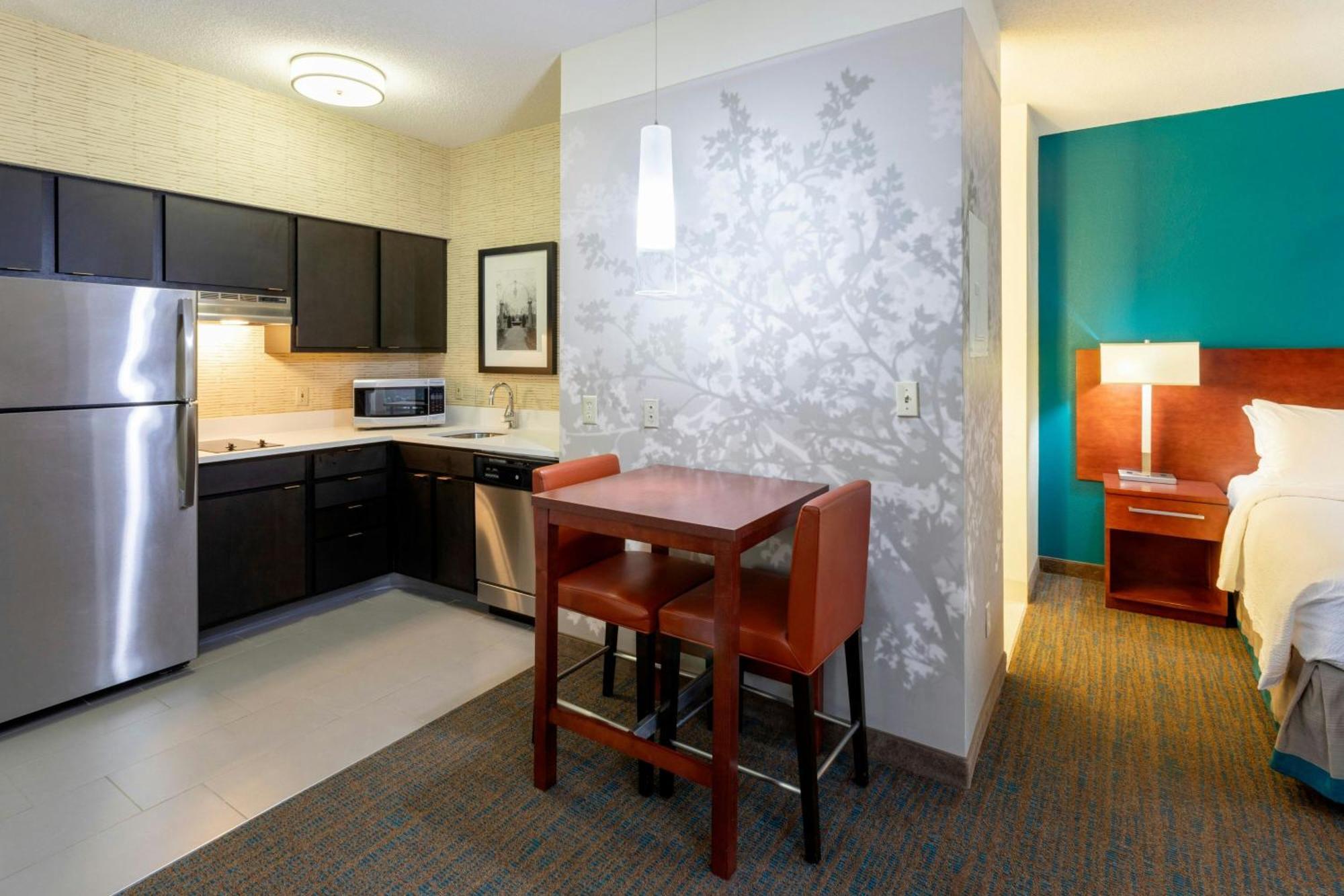 Residence Inn Minneapolis St. Paul/Roseville Buitenkant foto